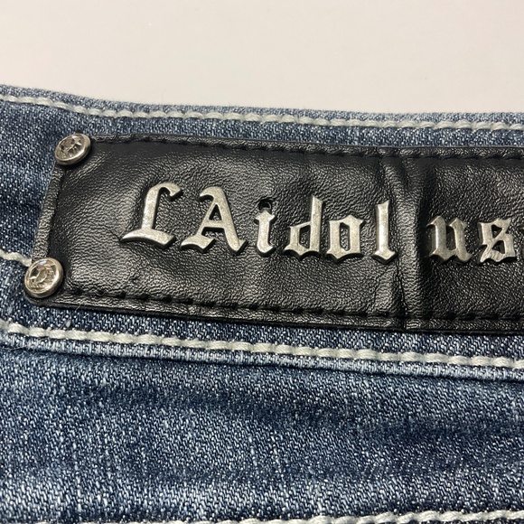 L.A. IDOL CROPPED JEANS SZ13 W35 X L18 CRYSTALS STUDS HEAVY STITCHING - Picture 3 of 6